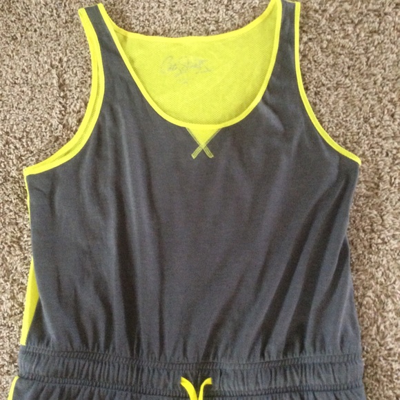 City Streets Romper, Sz XL - Picture 2 of 7